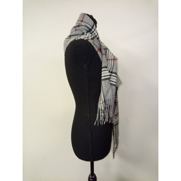 Bundle of 2 V. Fraas Black Red Pair of Scarves One Size - Picture 5 of 11